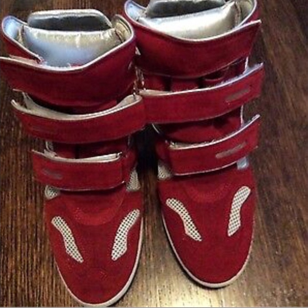 Monica Corte Red Suede Sneaker Wedge Size 7
